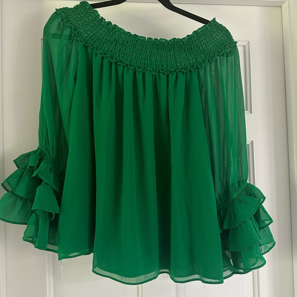 Green CeCe blouse